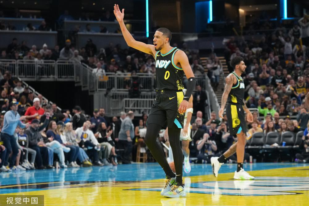 更高舞台的 更高舞台的